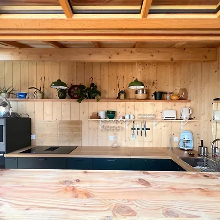 La Mela Au Marche De Piraillan * Lège-Cap-Ferret