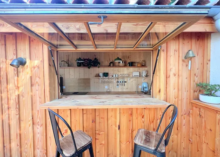 La Mela Au Marche De Piraillan * Леж-Кап-Ферре